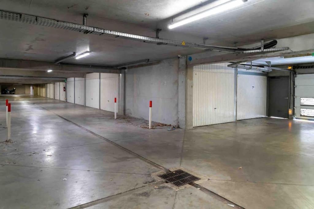 Garage-spacieuse Terrasse